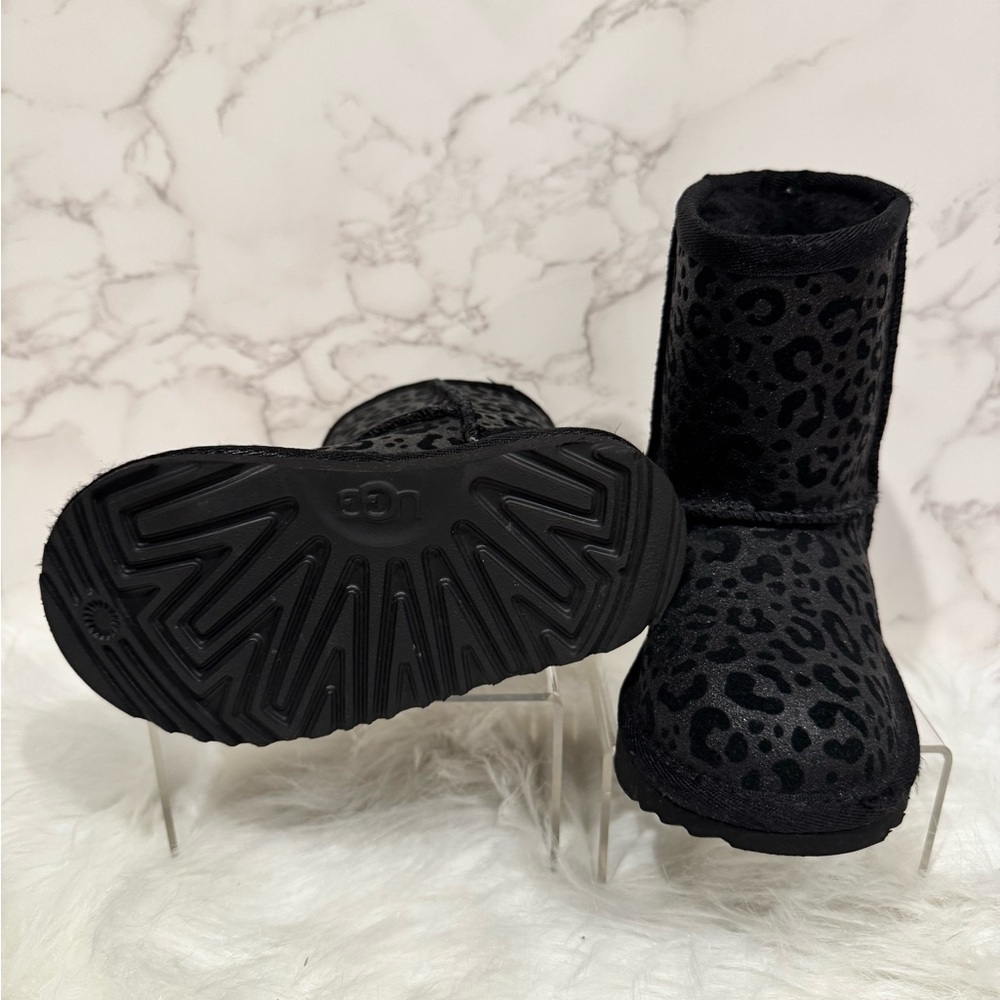 Sparkling leopard UGGS - Picture 2 of 4